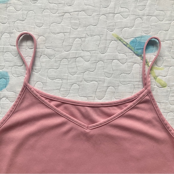 Vintage 90s Spaghetti Strap Cami 💅 - Picture 5 of 5
